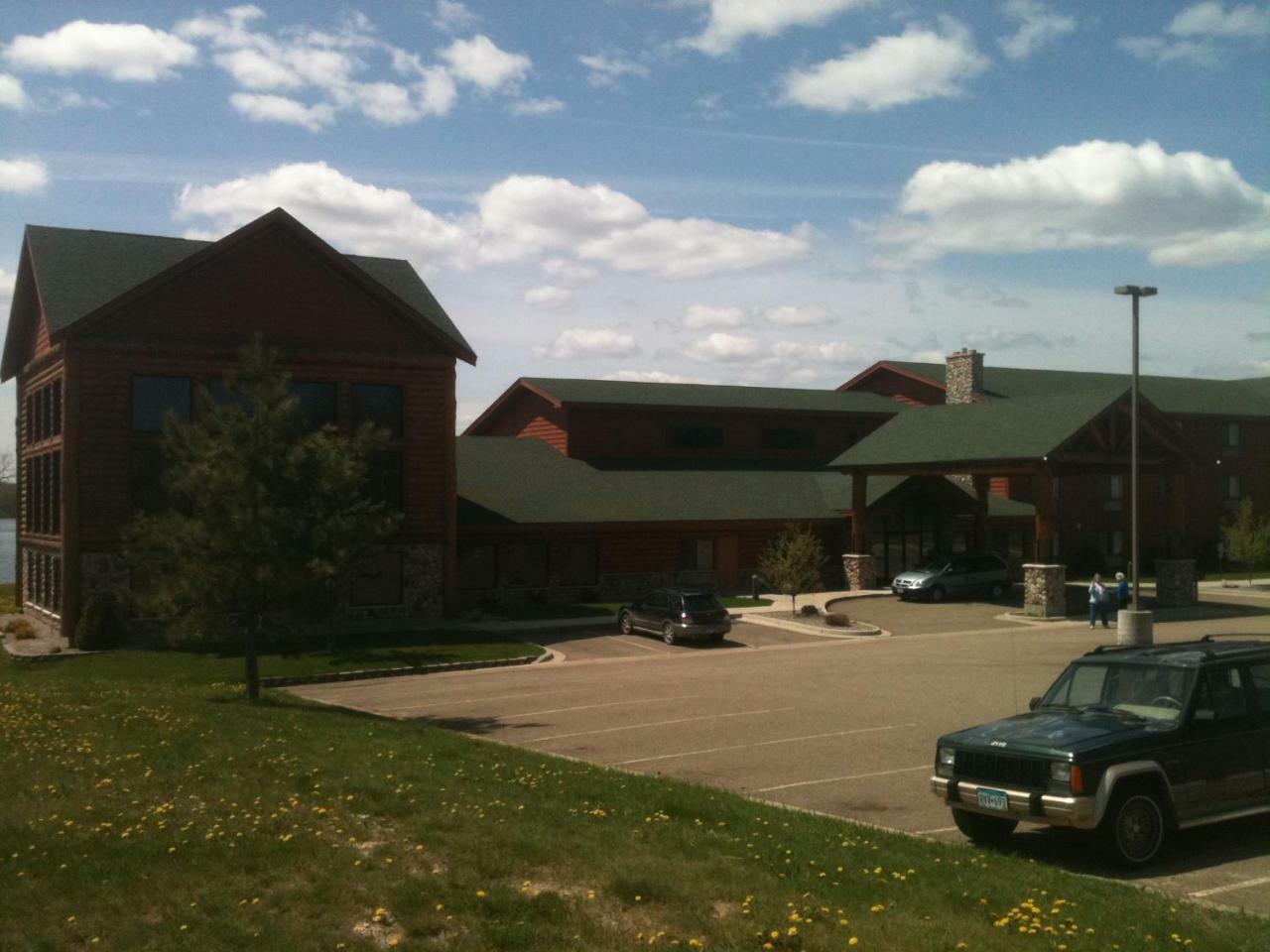 Oveson'S Pelican Lake Resort And Inn Orr Exterior photo